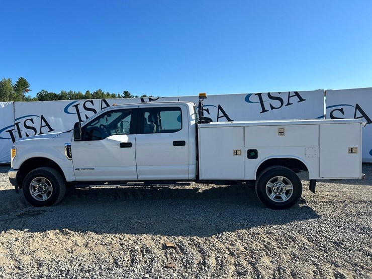 2017-ford-f350-image-2