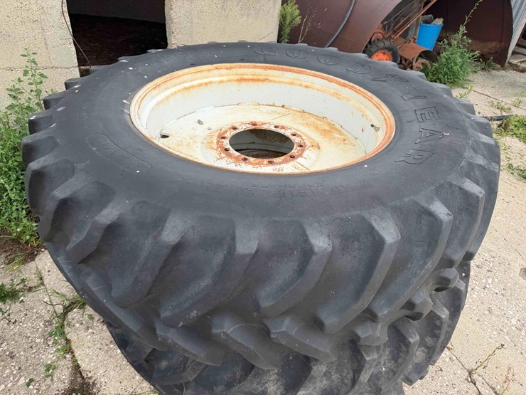 ford-8730-image-42