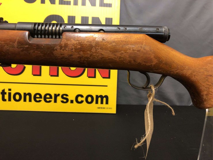 stevens-87b-.22-rifle-image-10