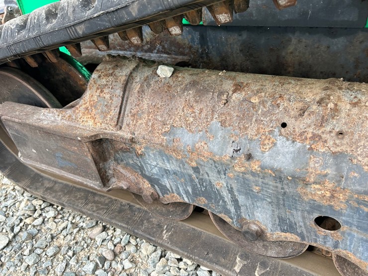 2017-bobcat-t550-image-54