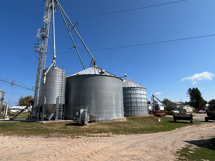 #60000-•-29.92-acre-farm-with-home,-barns-&-outbuildings-image-130