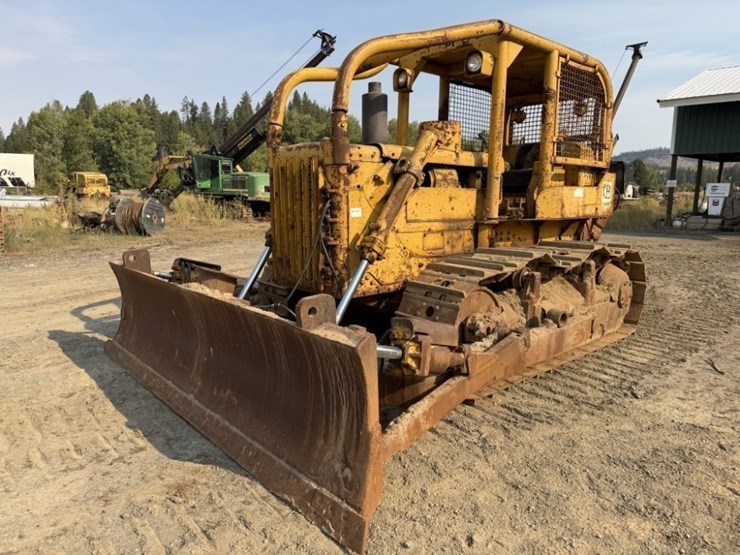 1968-caterpillar-d6c-image-1