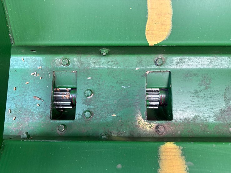 john-deere-1590-image-43