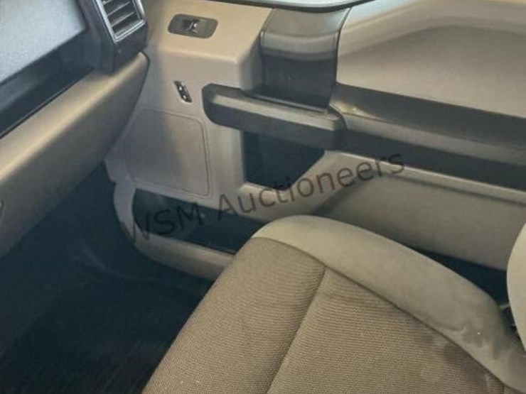 2019-ford-f150-image-21
