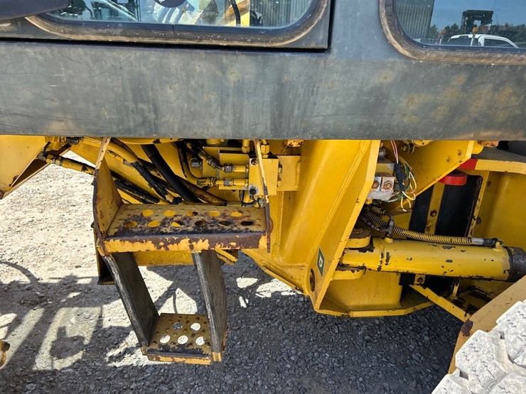 komatsu-gd650a-image-49