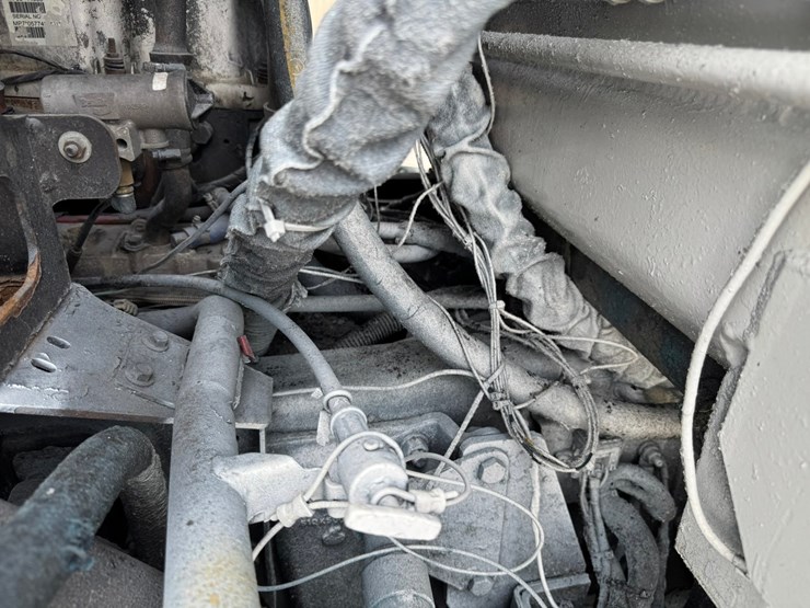 2016-mack-mru613-image-61