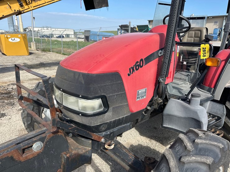 #2858-•-2008-case-jx60-4x4-tractor-image-61