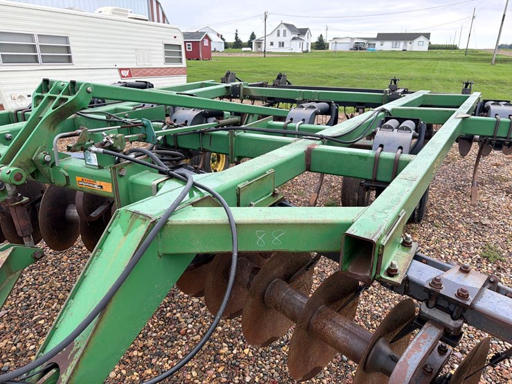 john-deere-510-image-22