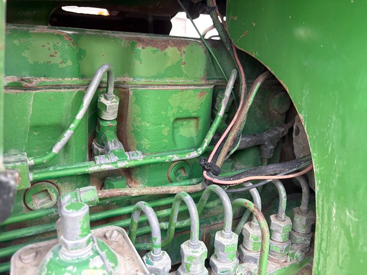 john-deere-4640-image-35