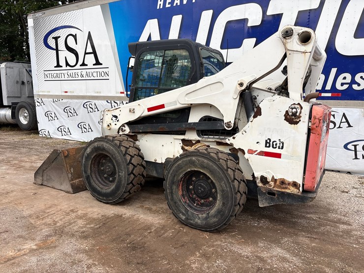 2012-bobcat-s850-image-3