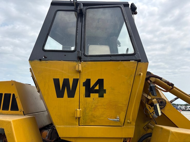 case-w14-image-16
