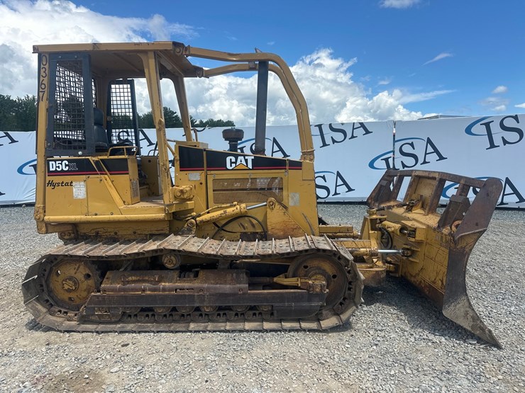 caterpillar-d5c-xl-image-6