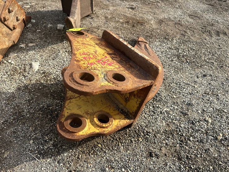 caterpillar-446b-image-3