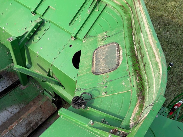 2013-john-deere-s660-image-93