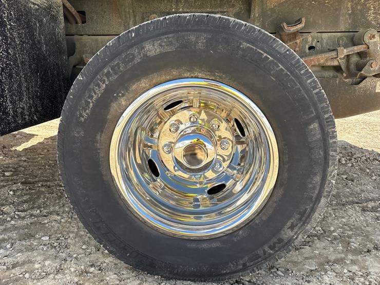 2019-ford-f350-image-58