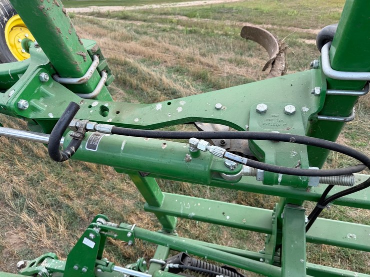 john-deere-2430-image-51