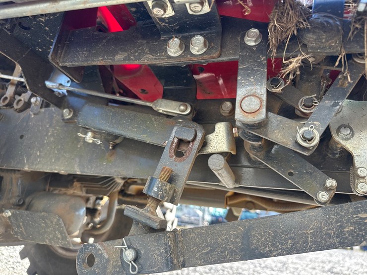 2021-massey-ferguson-1805-image-64