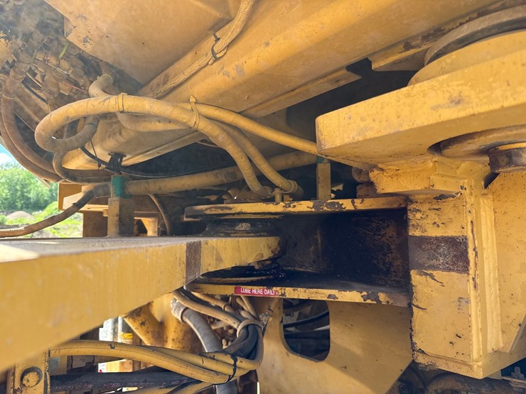 caterpillar-980g-image-37