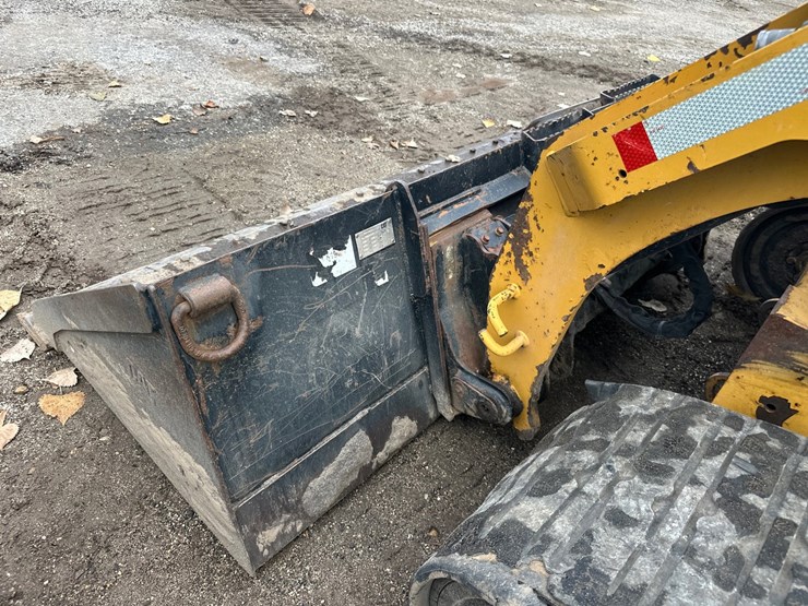 caterpillar-287d-image-23