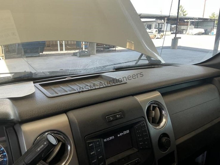 2014-ford-f150-image-18