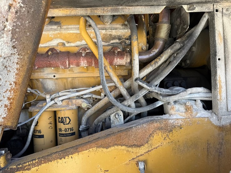 caterpillar-988-image-31
