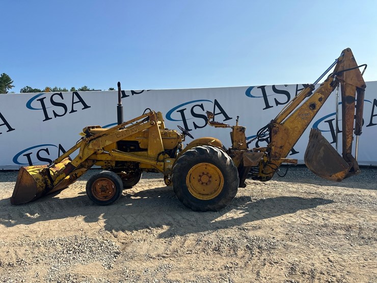 #61410-•-case-w-3-loader-backhoe-image-2