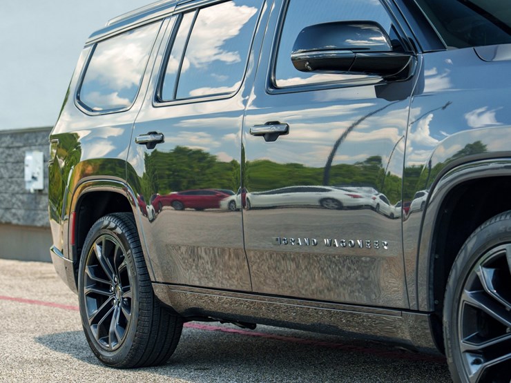 #118-•-offered-at-no-reserve-|-2023-jeep-grand-wagoneer-obsidian-image-12