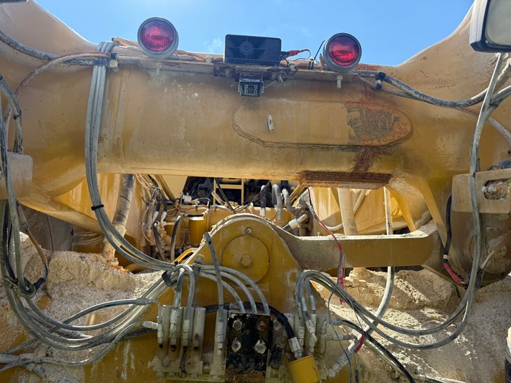 caterpillar-785b-image-44