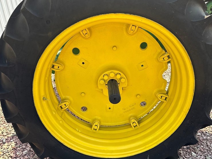 john-deere-530-image-31
