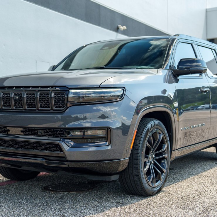 #118 • Offered at No Reserve | 2023 JEEP GRAND WAGONEER OBSIDIAN