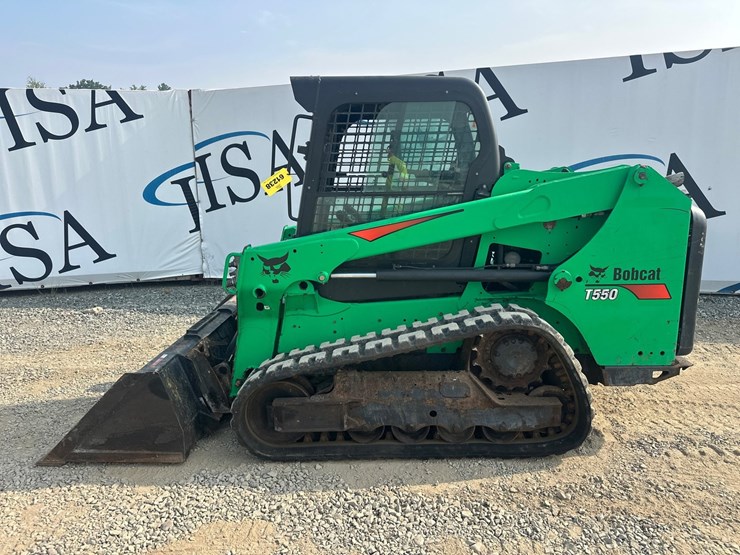 2017-bobcat-t550-image-2