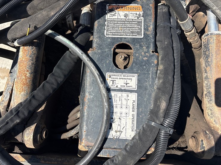 #5462-•-john-deere-cp24c-skid-steer-planer-attachment-image-25