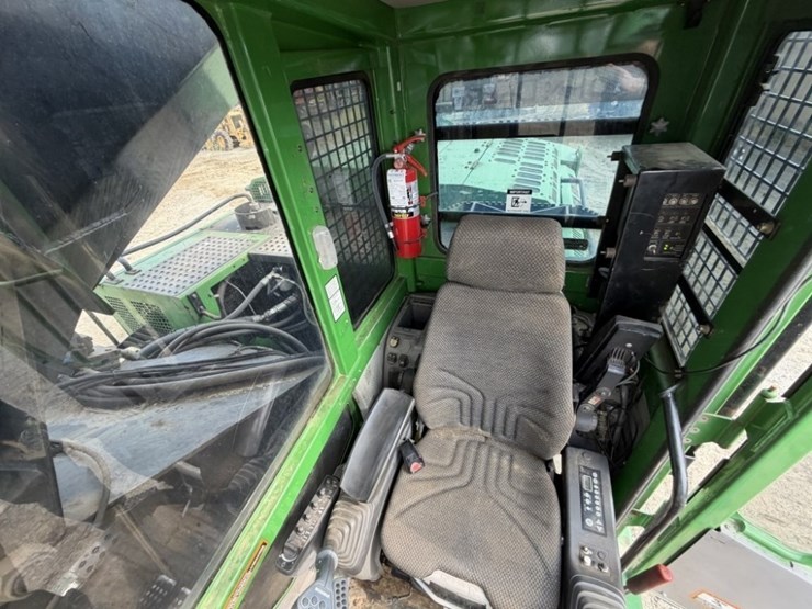 2011-deere-2454d-image-55
