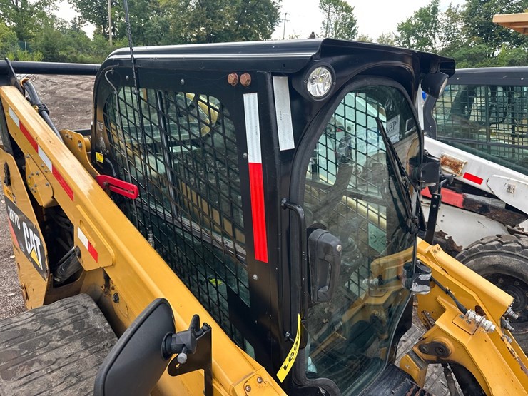 caterpillar-287d-image-12