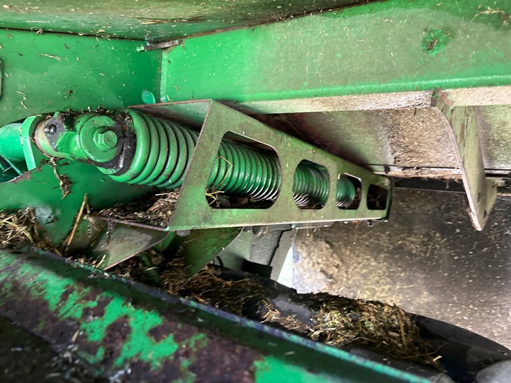 john-deere-635-image-37