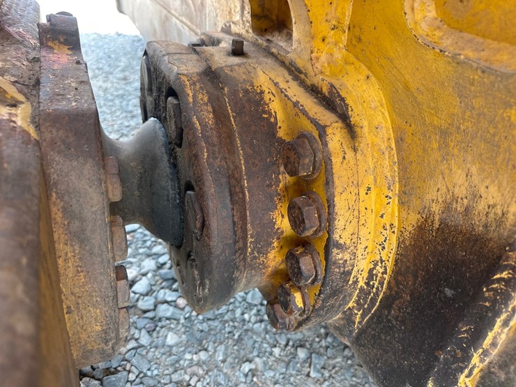 #61443-•-komatsu-61px-15-dozer-image-17
