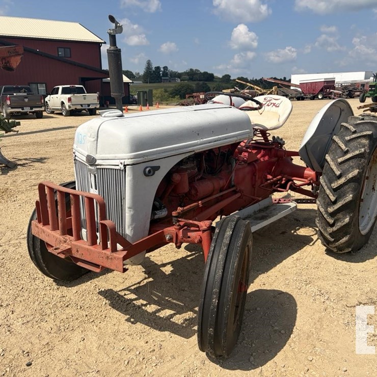 FORD 8N