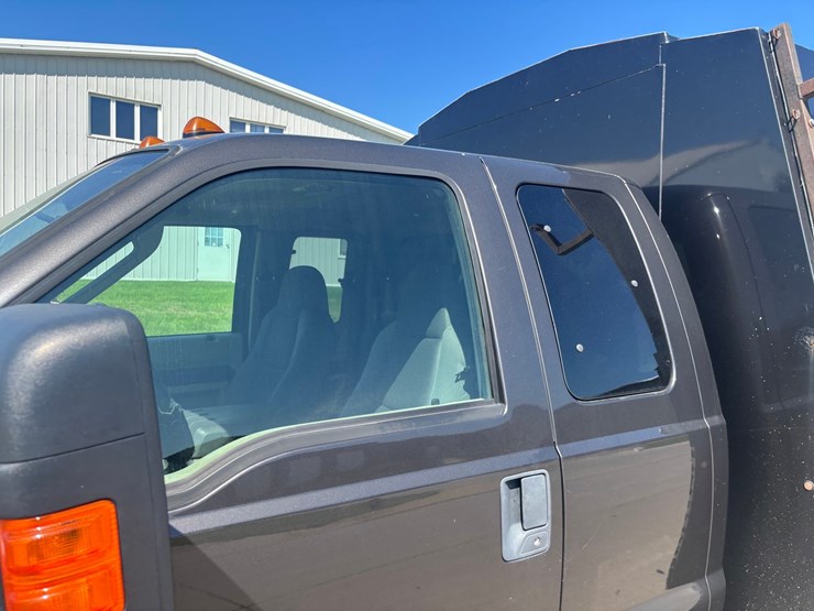 2009-ford-f350-image-10