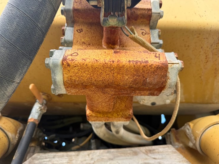 caterpillar-d9r-image-23