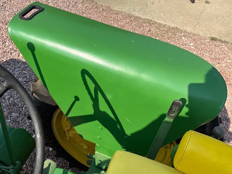john-deere-530-image-40