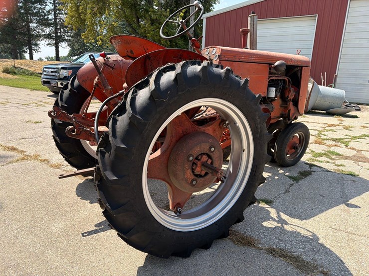 case-vac-tractor-image-4