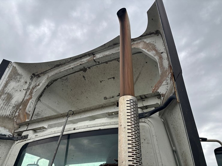 2015-international-prostar-image-34