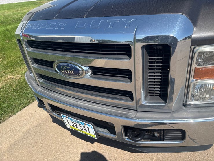 2009-ford-f350-image-14