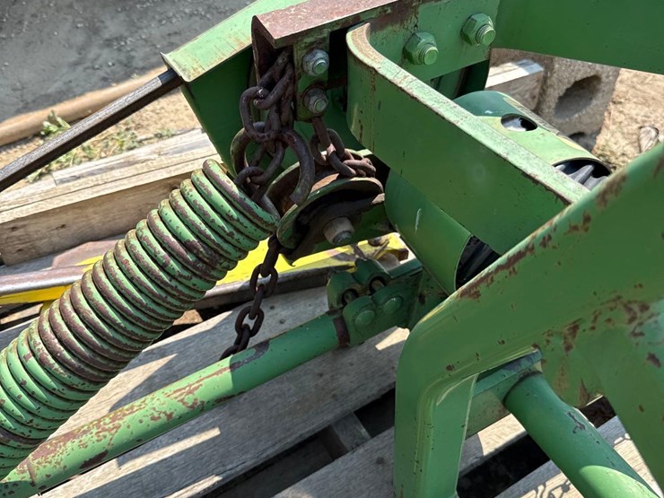 john-deere-350-image-10