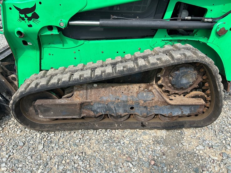 2017-bobcat-t550-image-48