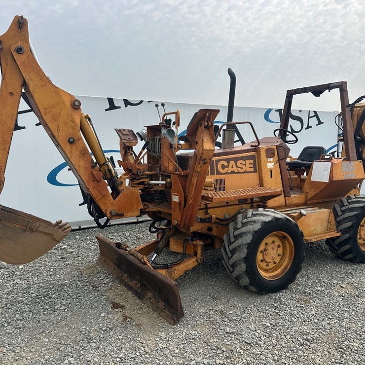 CASE 860