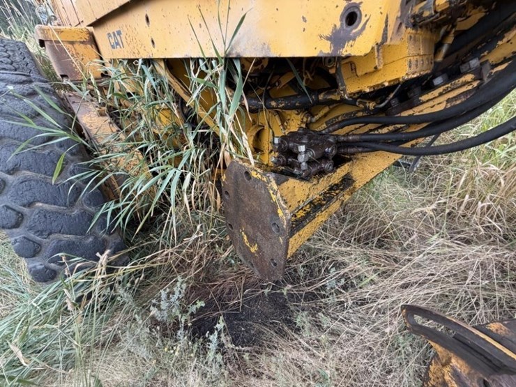 1979-caterpillar-140g-image-12