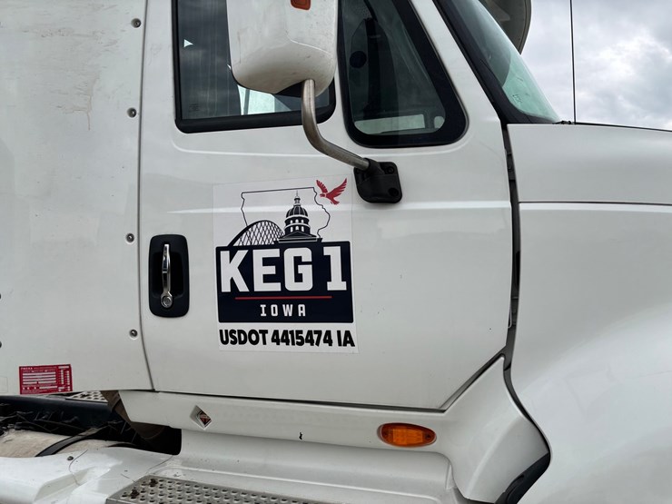 2015-international-prostar-image-26