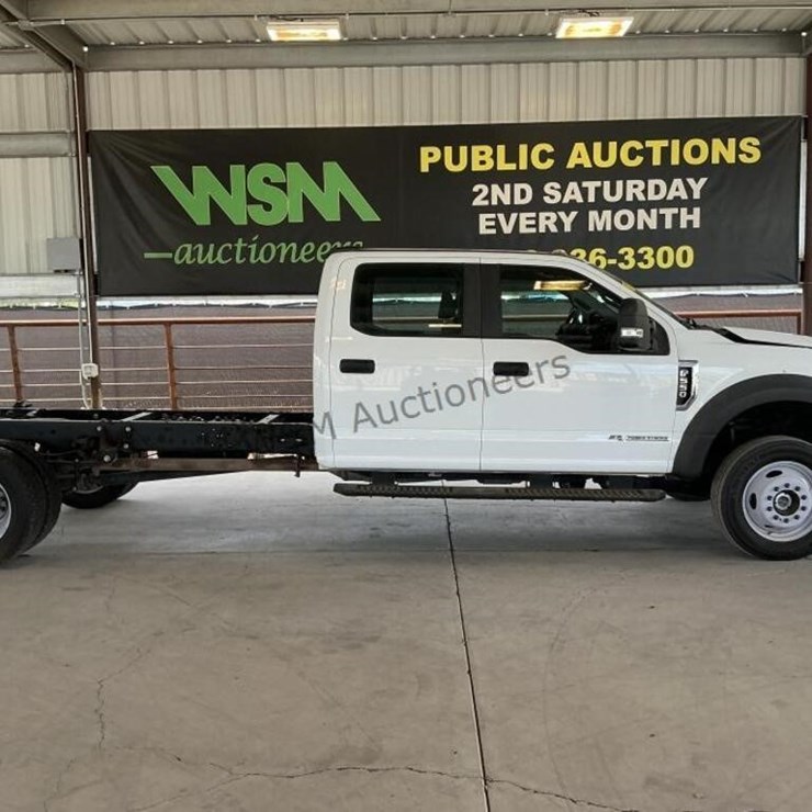 2022 FORD F550