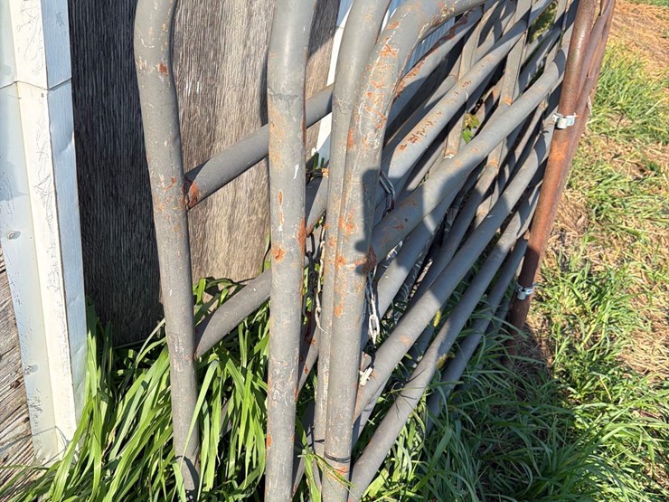 5-grey-gates-image-9